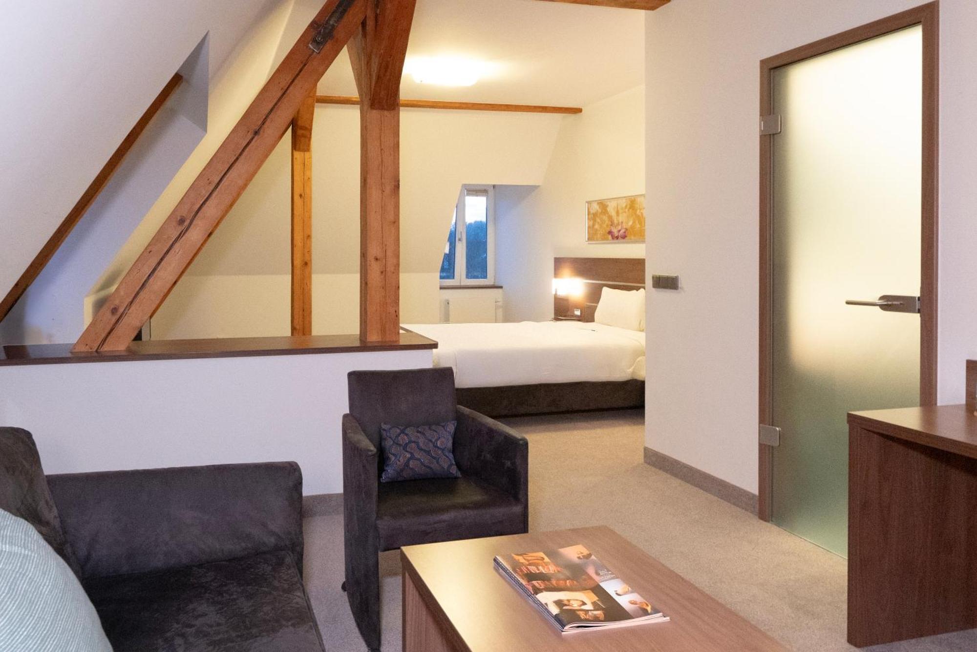 Hotel Bruehlerhoehe エアフルト エクステリア 写真