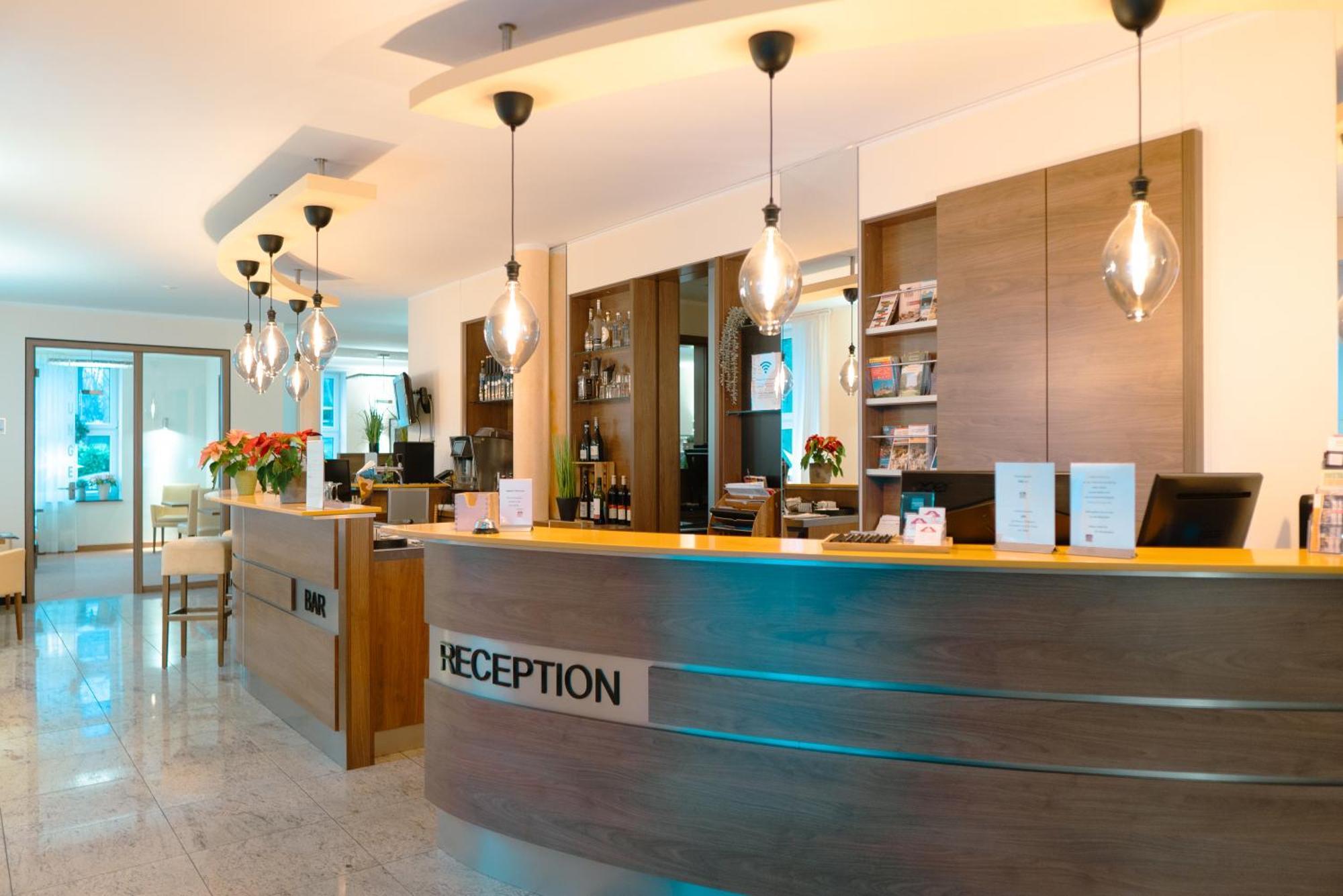 Hotel Bruehlerhoehe エアフルト エクステリア 写真